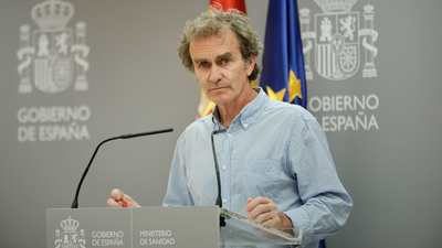 "Los casos que estamos detectando son más leves", asegura Fernando Simón