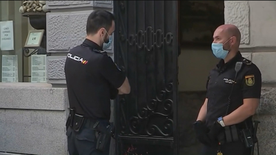 La mujer que mató a su hijo en un hostal de Madrid perdió semanas antes la custodia del menor