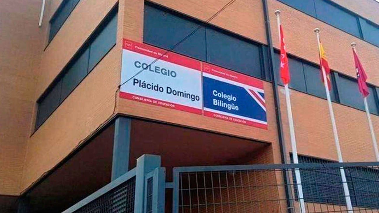 Arganzuela eliminará el nombre de "Plácido Domingo" a su colegio público
