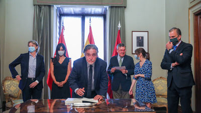 Pepu Hernández considera "muy poco ambiciosos" los Pactos de la Villa