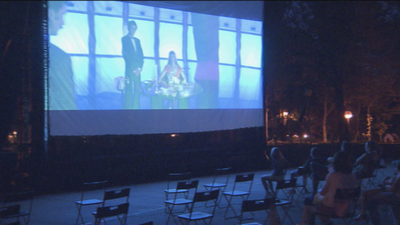 Las razones por las que "no es rentable" abrir el cine de verano del Parque de la Bombilla