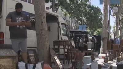 Las tiendas aledañas al Rastro temen que un nuevo desacuerdo ponga en riesgo su supervivencia