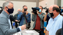 Los candidatos llaman a gallegos y vascos  a votar sin miedo al coronavirus