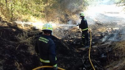 Los Bomberos de Alcorcón sofocan el cuarto incendio de vegetación en dos semanas