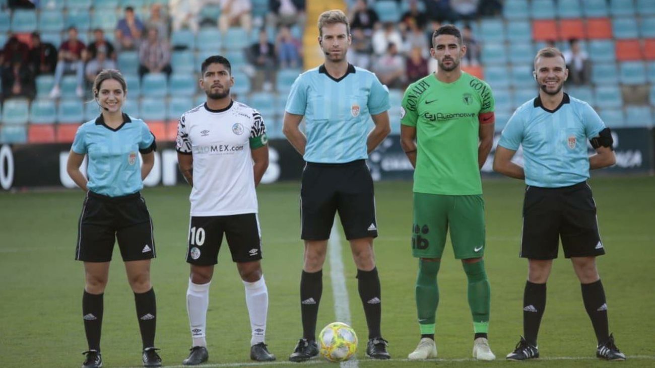 Alicia Espinosa, el arbitraje como afición