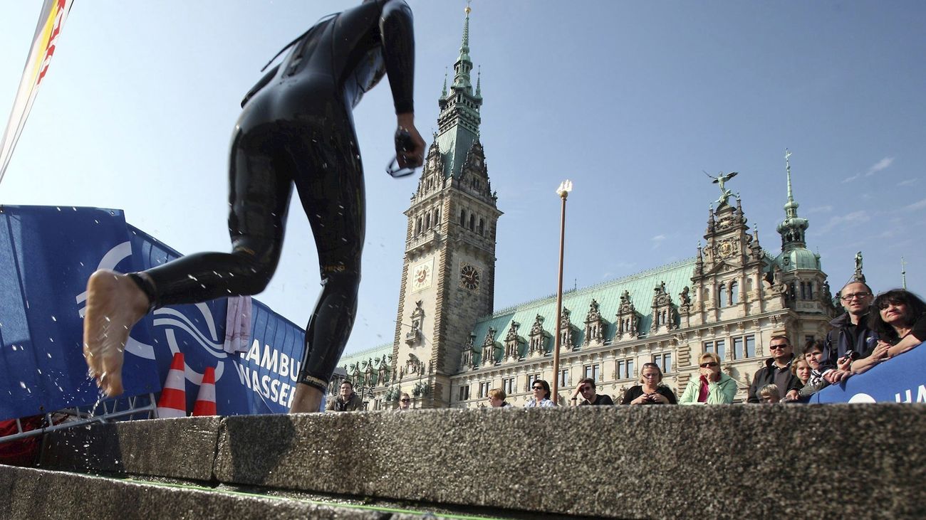 Participante en las pruebas de triatlón