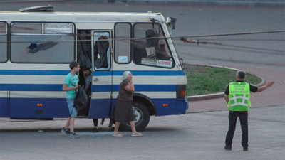 Liberan a los secuestrados en un autobús en Ucrania, tras 12 horas de cautiverio
