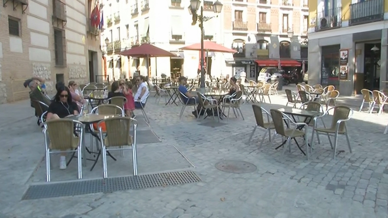 Los vecinos de La Latina en pie de guerra contra el aumento del ocio nocturno