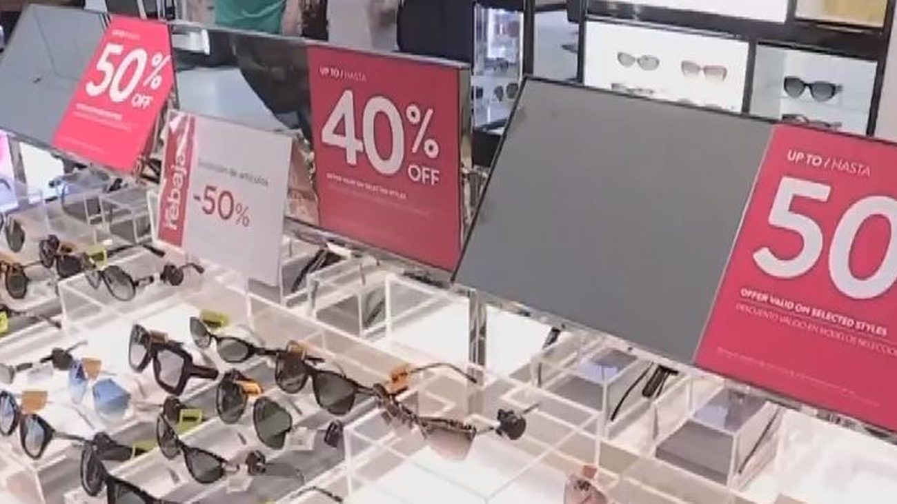 El coronavirus golpea con fuerza las  rebajas de verano