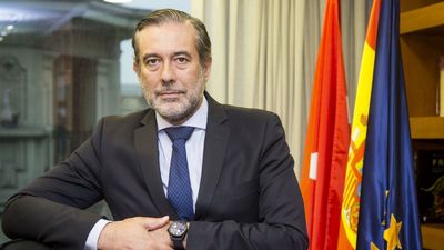 Enrique López: “Queremos que con una sola inscripción en el Hospital Zendal los refugiados puedan acceder a todos los servicios públicos”