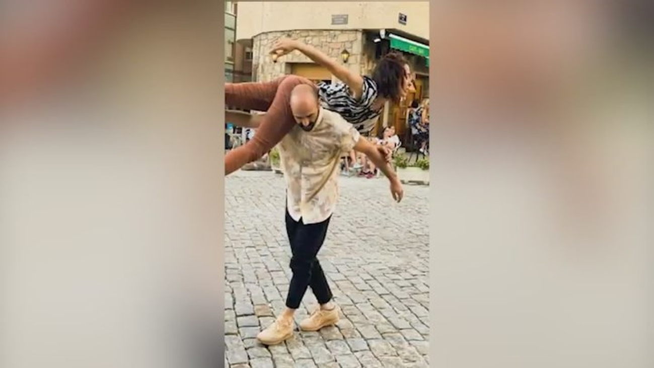 Polémico homenaje a las víctimas del coronavirus en Navacerrada con una danza contemporánea