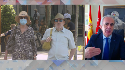 Enrique Ruiz Escudero: "La cartilla Covid la vamos a preparar de manera experimental"