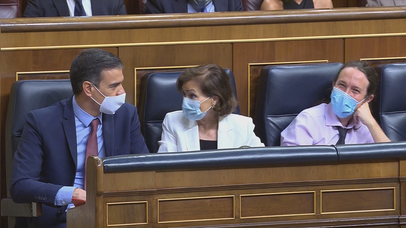 Sánchez pide unidad, Casado humildad y Abascal una moción de censura para septiembre