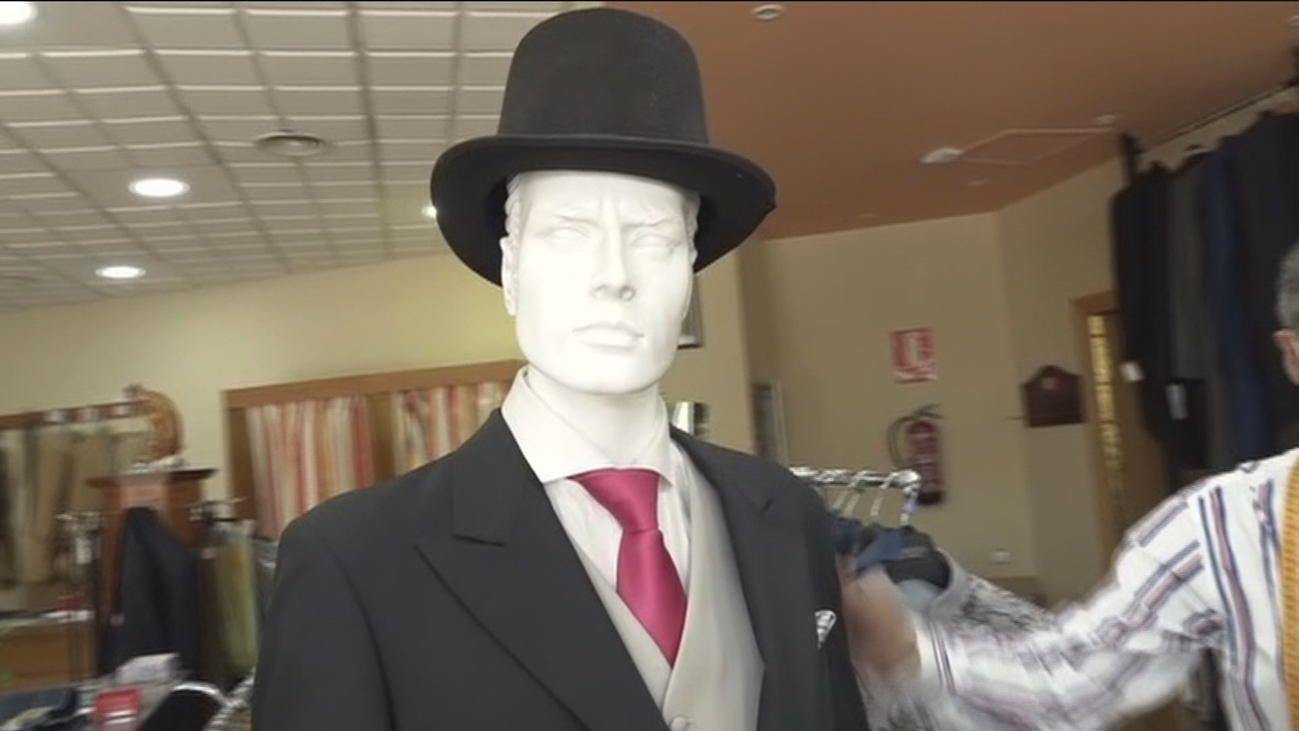 Trajes de novio a precio de chollo en Móstoles
