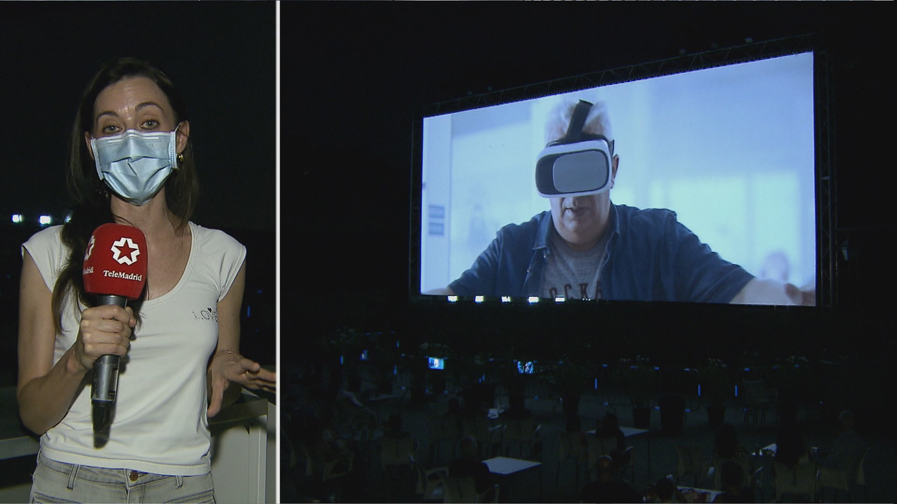 El cine de verano del Parque de la  Bombilla  cambia las butacas por una terraza frente a la Covid-19
