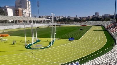 Lío para celebrar en Vallehermoso la pruebas de pértiga y altura del Campeonato de España de Atletismo