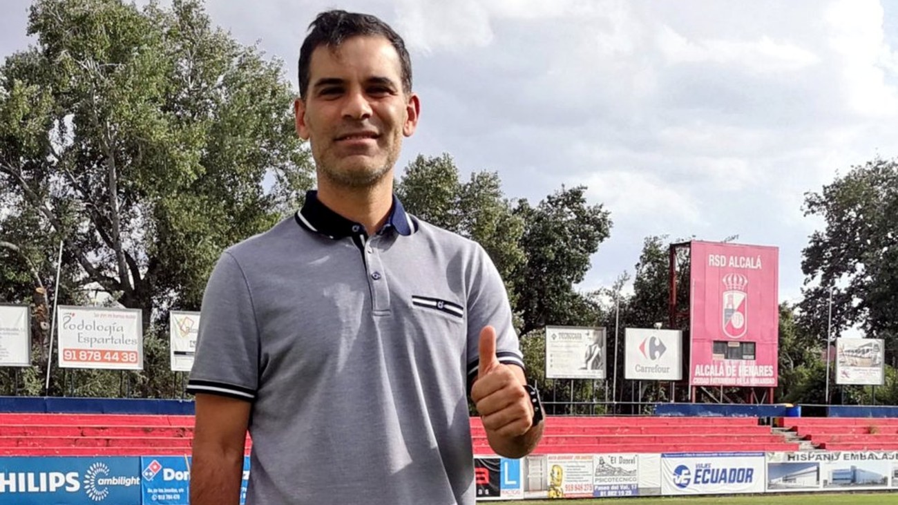 Rafa Marquez empieza su carrera como entrenador en el cadete del Alcalá