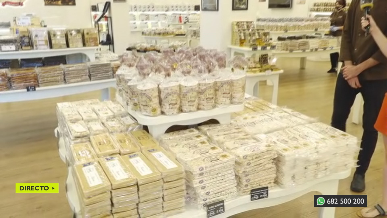 Turrones en verano, en el Paseo del Prado