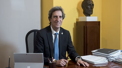 El presidente del Colegio de Medicos de Madrid: “Tenemos cierto temor a tener que volver a pasar lo que ya hemos pasado”