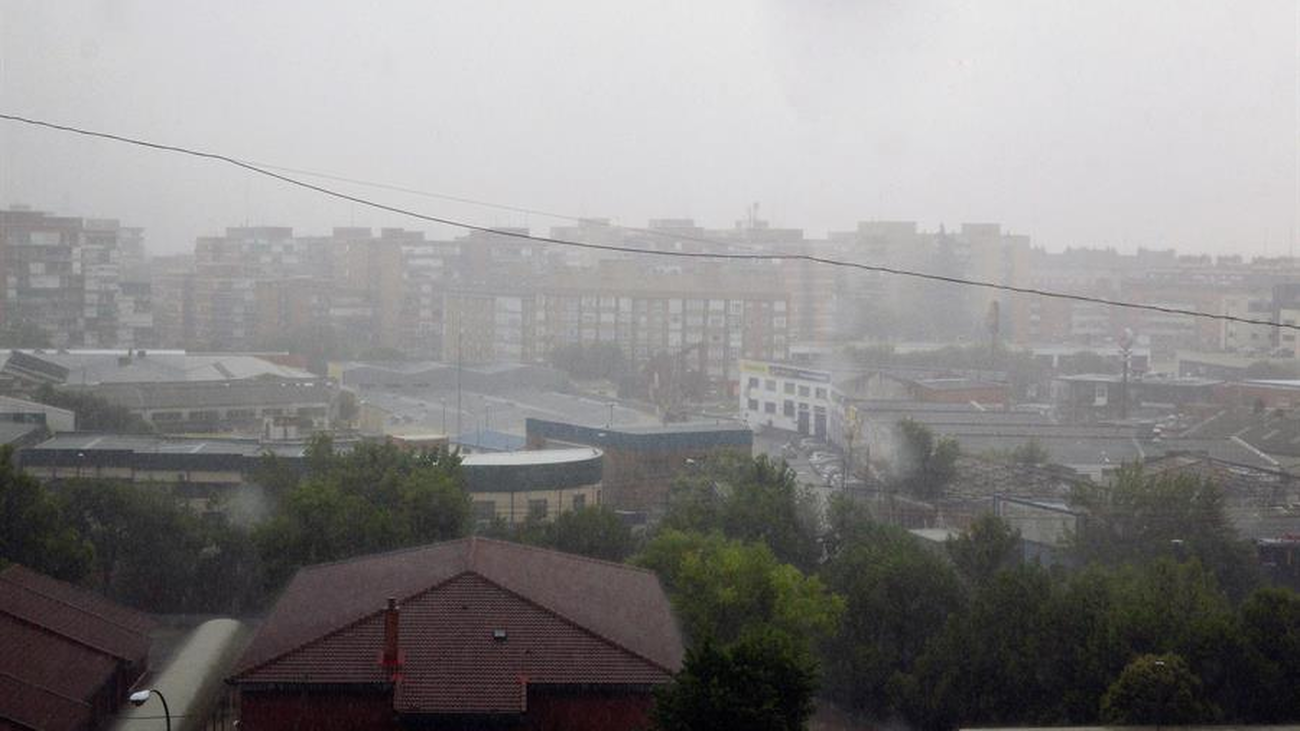 Las primeras tormentas de este 11 de agosto, contadas por los espectadores de Telemadrid