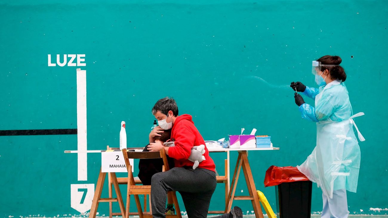 Nuevo repunte en los positivos por coronavirus en el país, con 2.128 en las últimas 24 horas