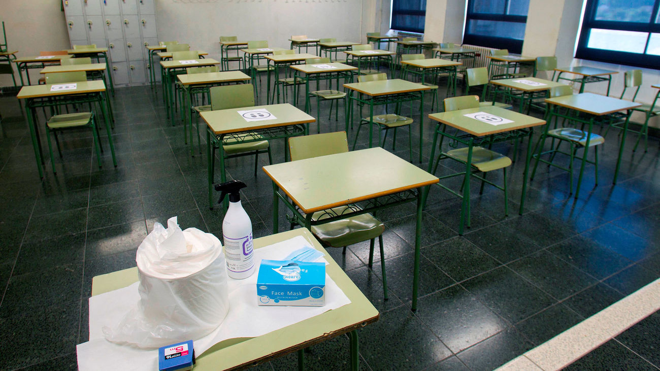 Un aula vacía en el instituto de Eduación