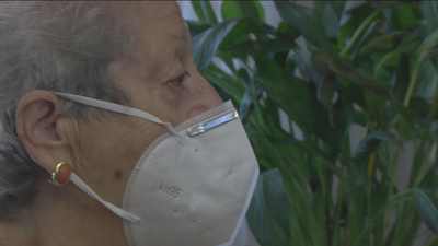 Supera la COVID a sus 80 años, pero pierde a su marido y a su hijo