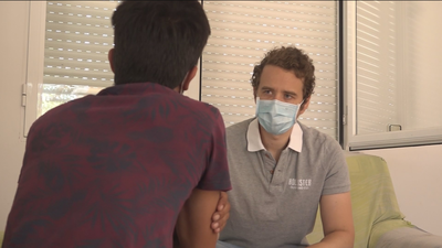 Hablamos con uno de los 49 okupas de El Casar: "Somos okupas, y lo digo alto y claro"