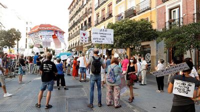 Los comerciantes acusan al Ayuntamiento de Madrid de querer destruir el Rastro