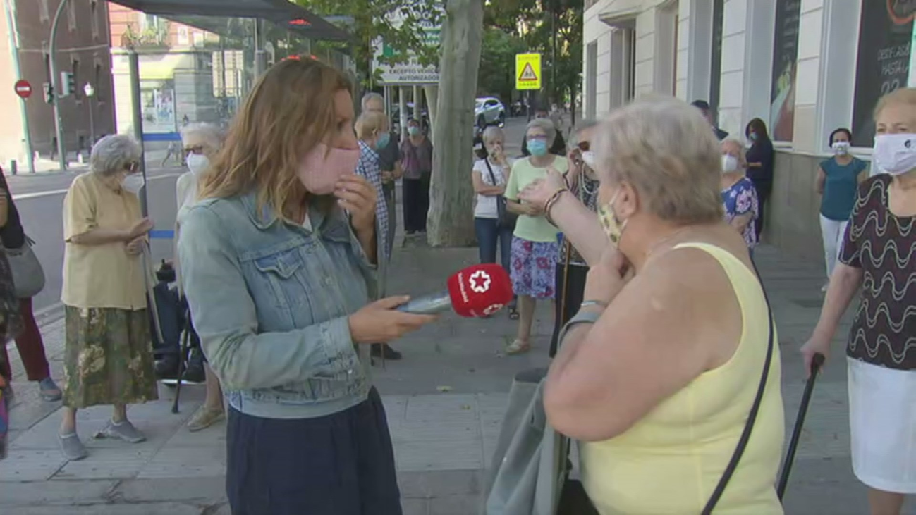 Los vecinos de Centro denuncian que la peatonalización de Sol les deja aislados