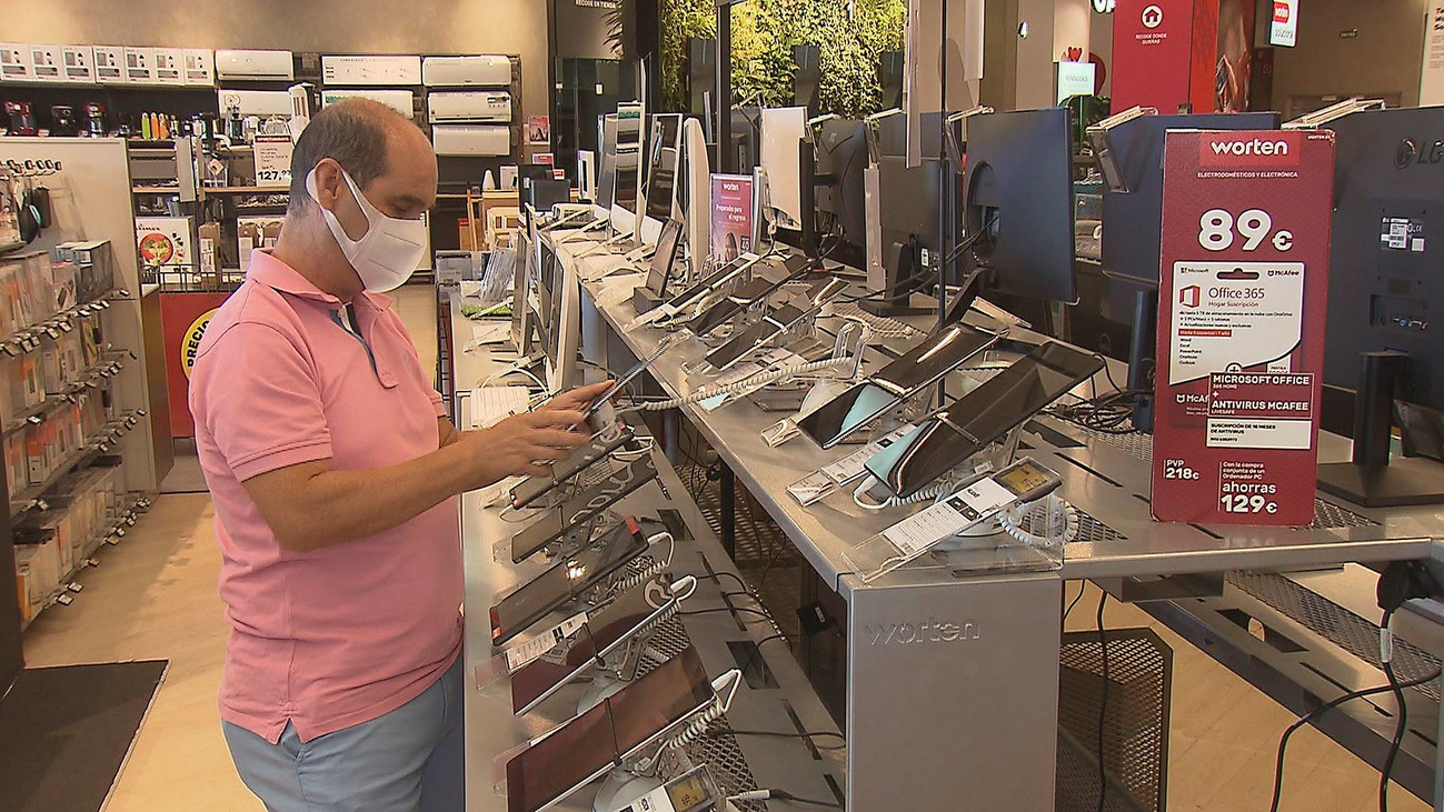 Se dispara la venta de ordenadores e impresoras ante un otoño "telemático"
