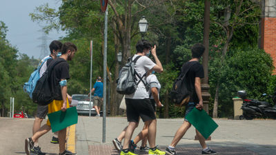 ESO y Bachillerato:  semipresencialidad desde los 14 años  y retraso del inicio de clases para 1º y 2º de ESO