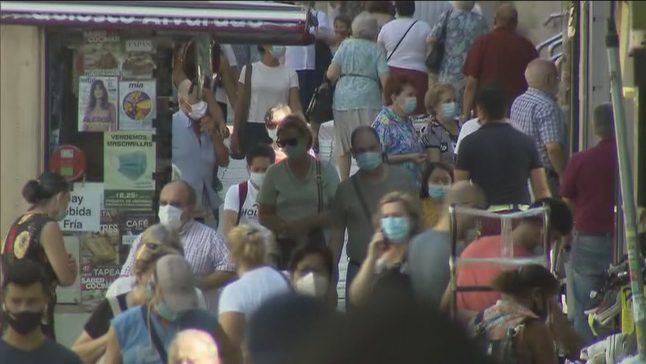 Madrid aplicará medidas más restrictivas concretas  "si son necesarias" para frenar el covid-19