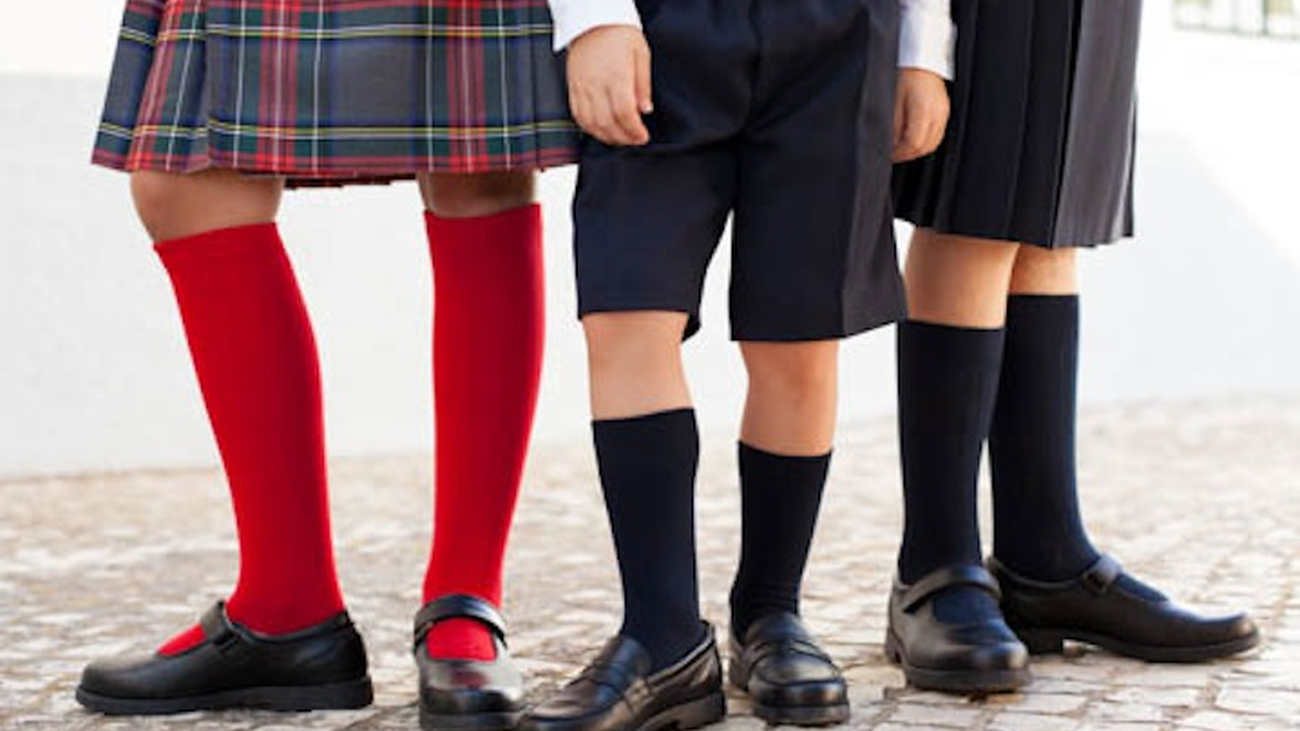 Avalancha en busca de los uniformes escolares