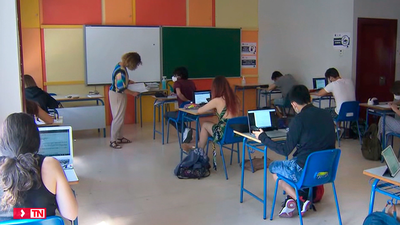 Los sindicatos retrasan la huelga de profesores al 22 y 23 de septiembre