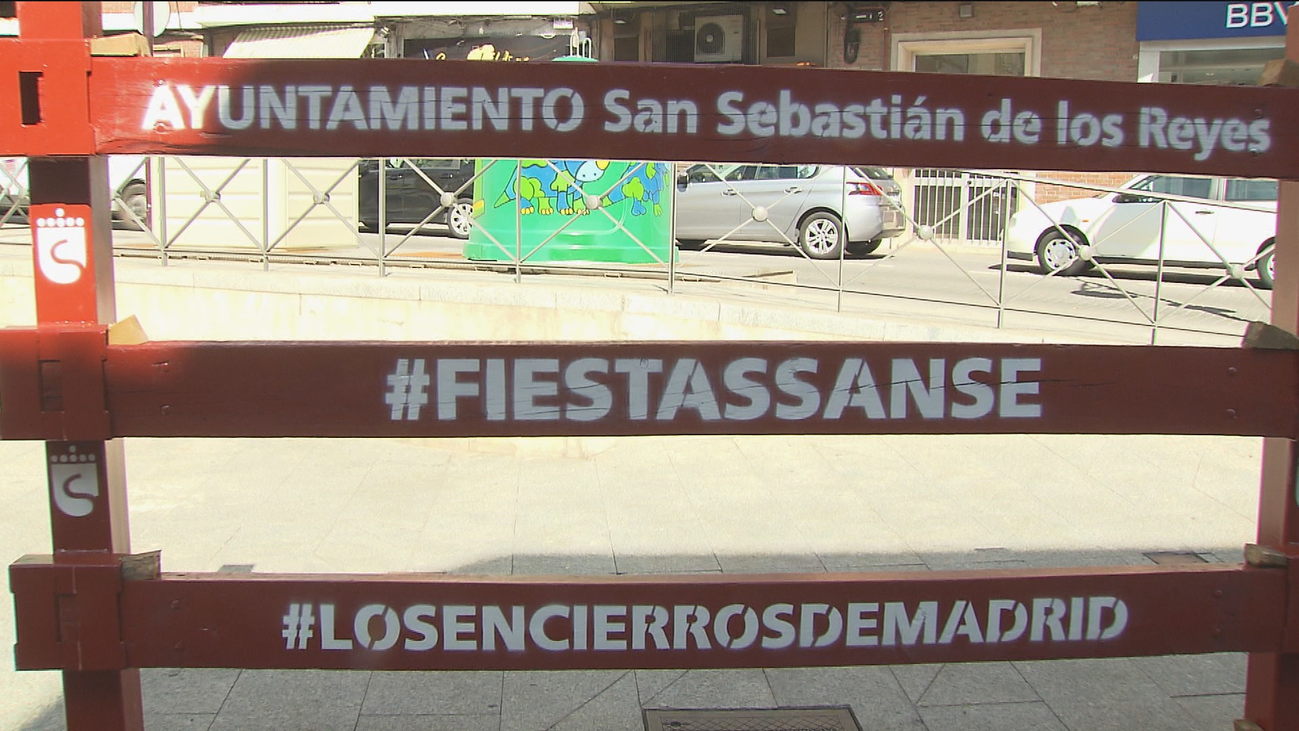 Sanse recuerda sus encierros suspendidos por la Covid-19  con una talanquera simbólica