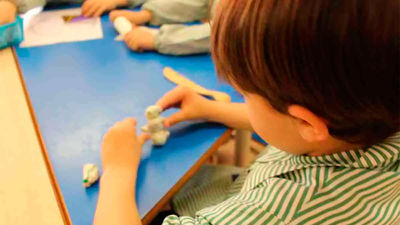 Vuelta al cole: la plastilina estará prohibida en educación infantil