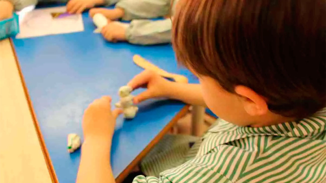 Vuelta al cole: la plastilina estará prohibida en educación infantil