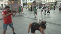 Salimos a la calle con la pentacampeona mundial de 'footbag'