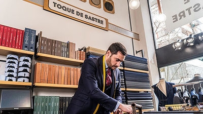 Profesiones del s. XXI: sastres artesanos