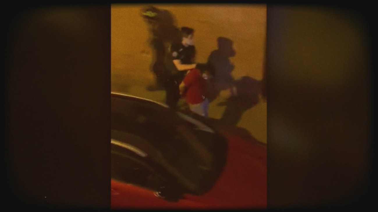 Policía y bomberos impiden una ocupación en el barrio de Ciudad Lineal