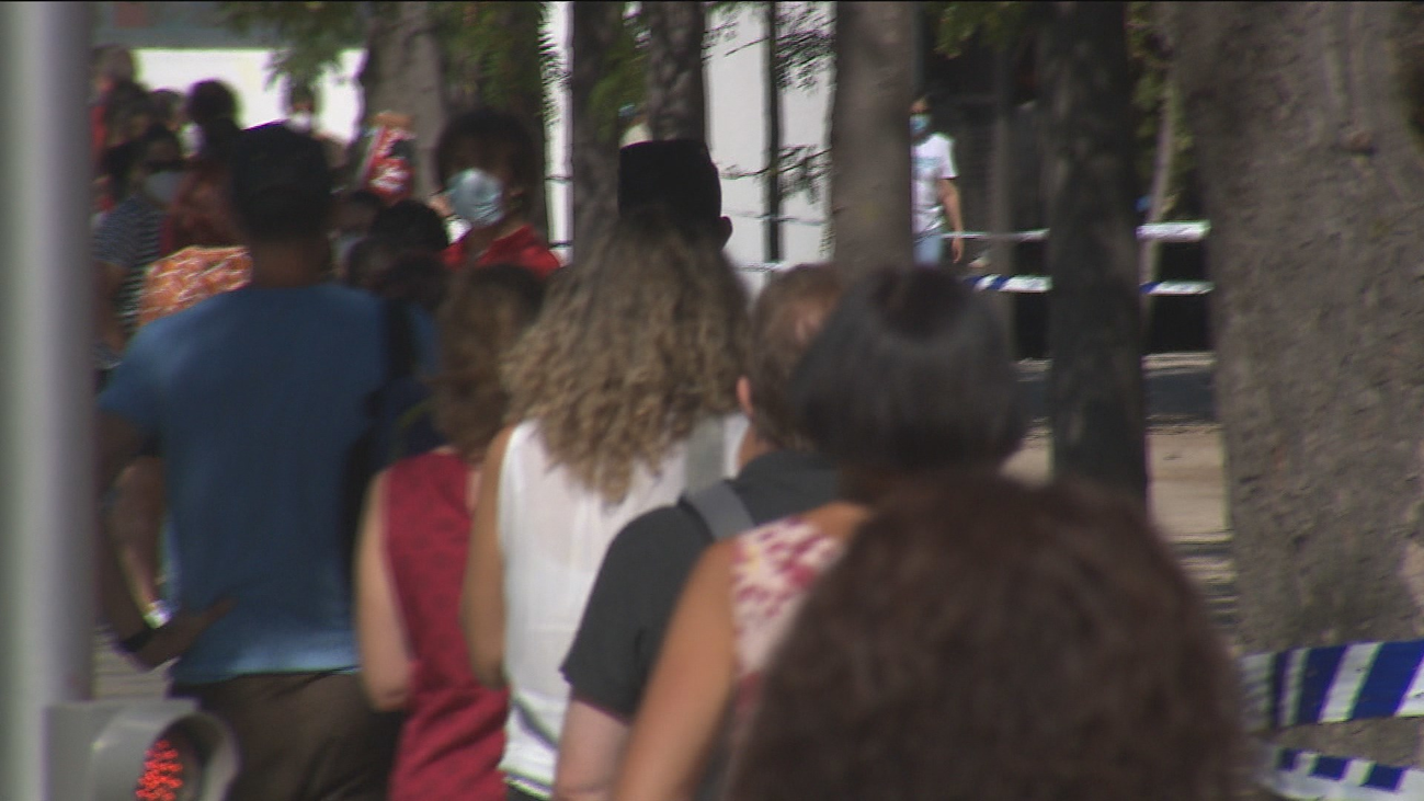 Continúan los test PCR a los profesores madrileños este fin de semana