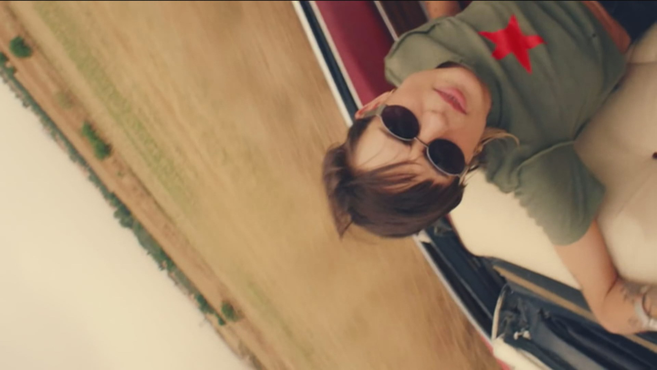 Cariño y Natalia Lacunza aterrizan con ‘Modo avión’