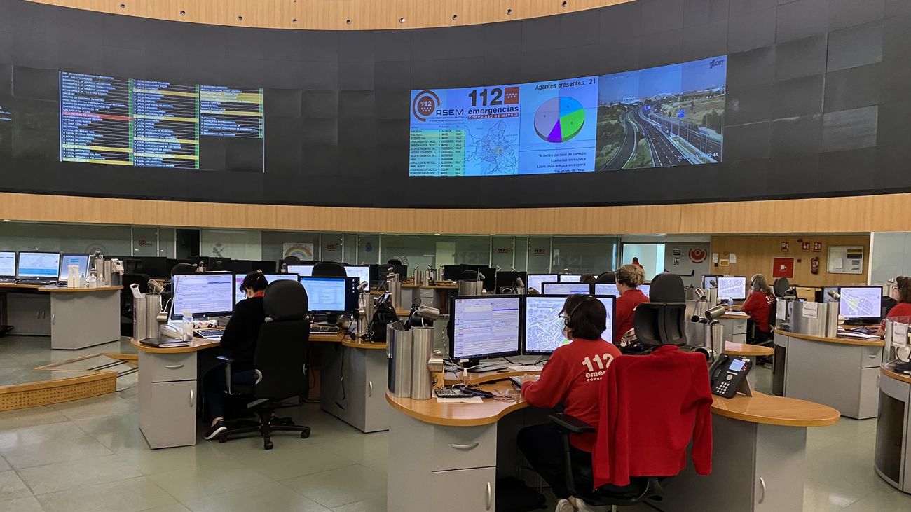 Cientos de personas han llamado al 112 por el fuerte olor a humo