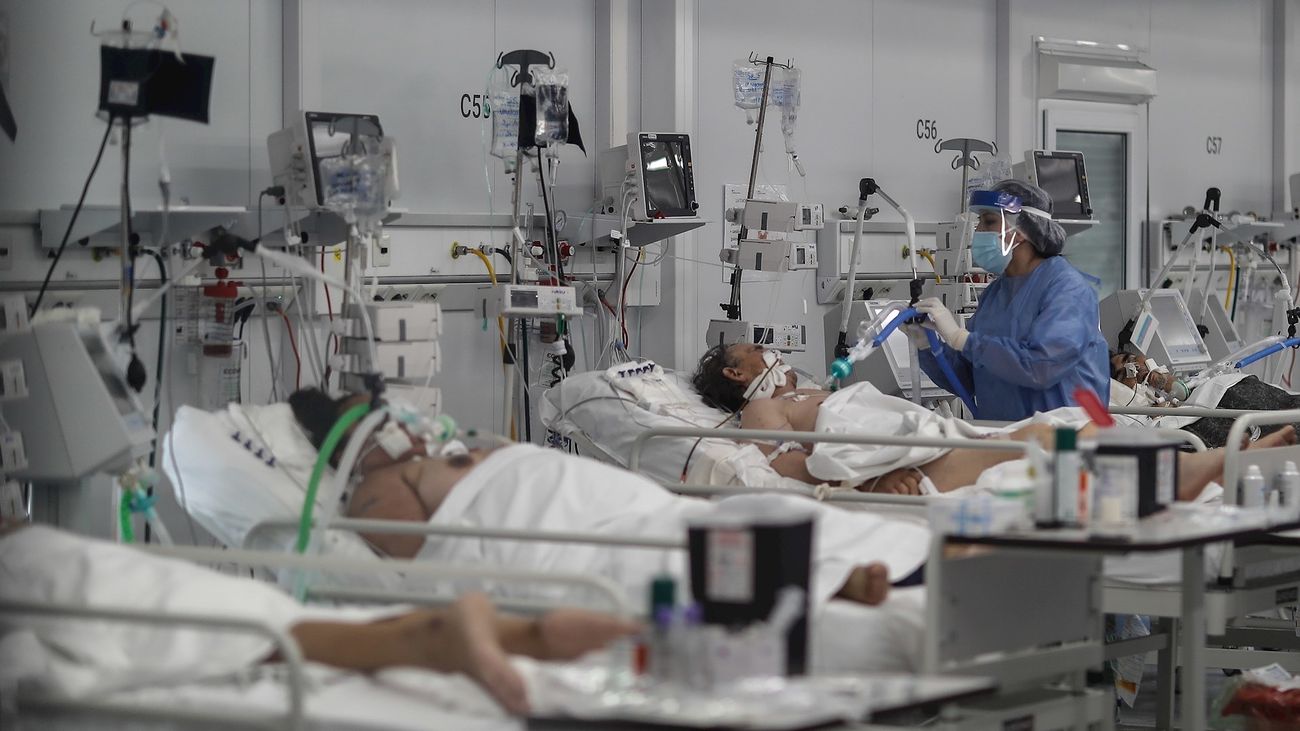 Los endocrinos piden que las personas obesas se vacunen de forma prioritaria