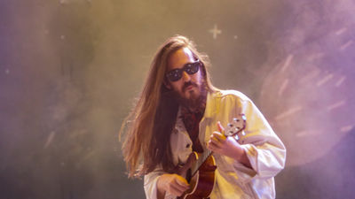 Carlos Sadness presenta su 'Tropical Jesus' en el WiZink Center