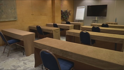 Hoteles convertidos en colegios para ayudar en la lucha contra el coronavirus