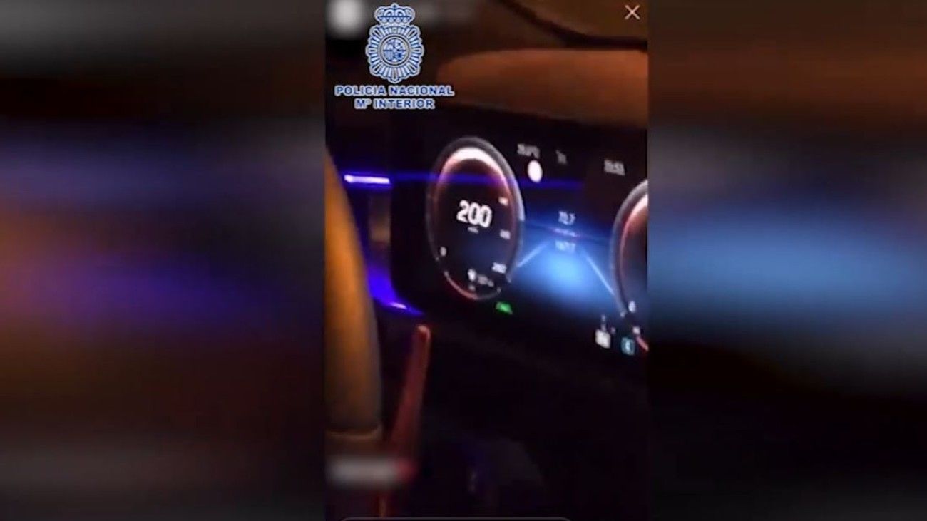 Detenido en Toledo tras publicar un vídeo en el que conducía bailando a más de 200 km/h