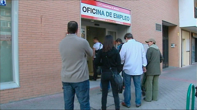 La Covid provoca retrasos de meses para cobrar el paro