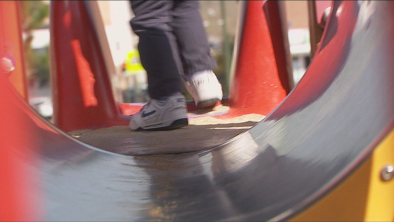 ¿A partir de qué edad podemos dejar a los menores solos en casa?